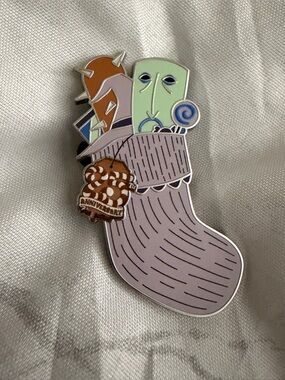 Disney | NWOT Shock Pin